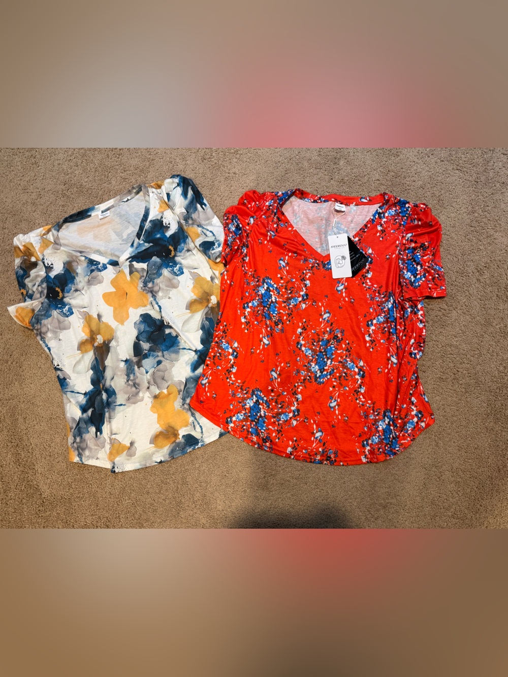 Pair of Floral Print Women's Tops white, blue, yellow and red, white, blue